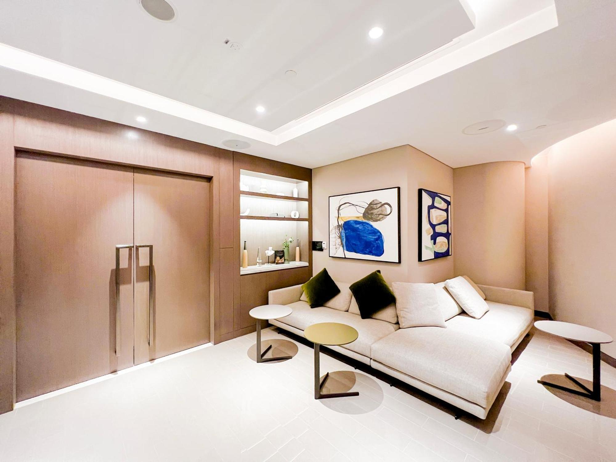 Downtown Luxury - Stunning Burj Khalifa & Sea View - 5 Minutes Walk To Dubai Mall Exterior photo